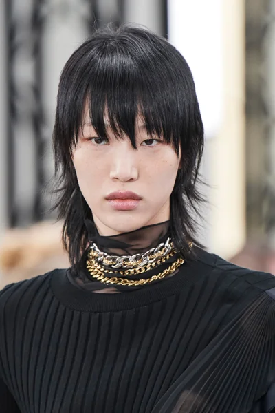 Look 98